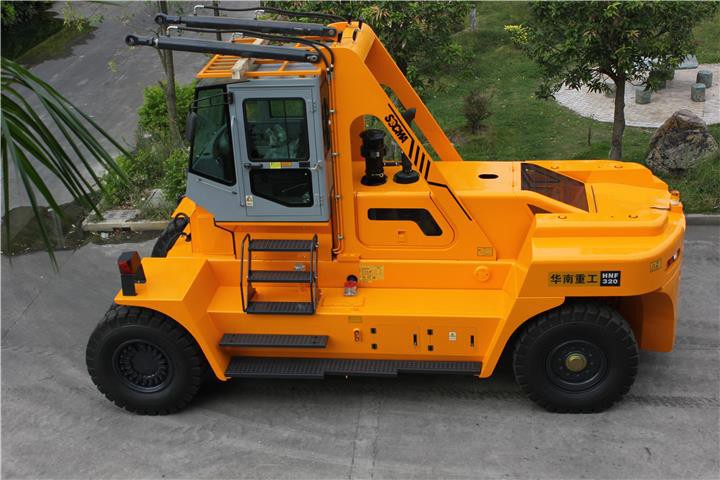 32-tonski viličar in 12ton-50ton viličar