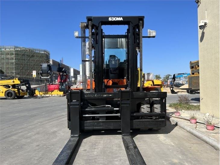 SOCMA 18 Ton Heavy Duty Forklift