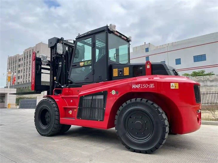 SOCMA Electric 15T Capacity Forklift